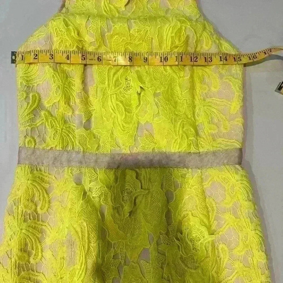 English Factory Bright Yellow Lace Sleeveless Dress Size Medium - Picture 5 of 7